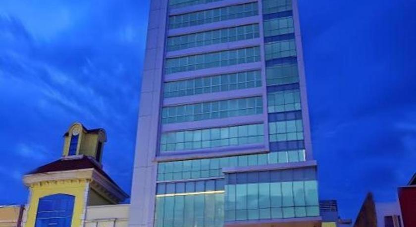 Horison Ultima Semarang Hotel Kültér fotó